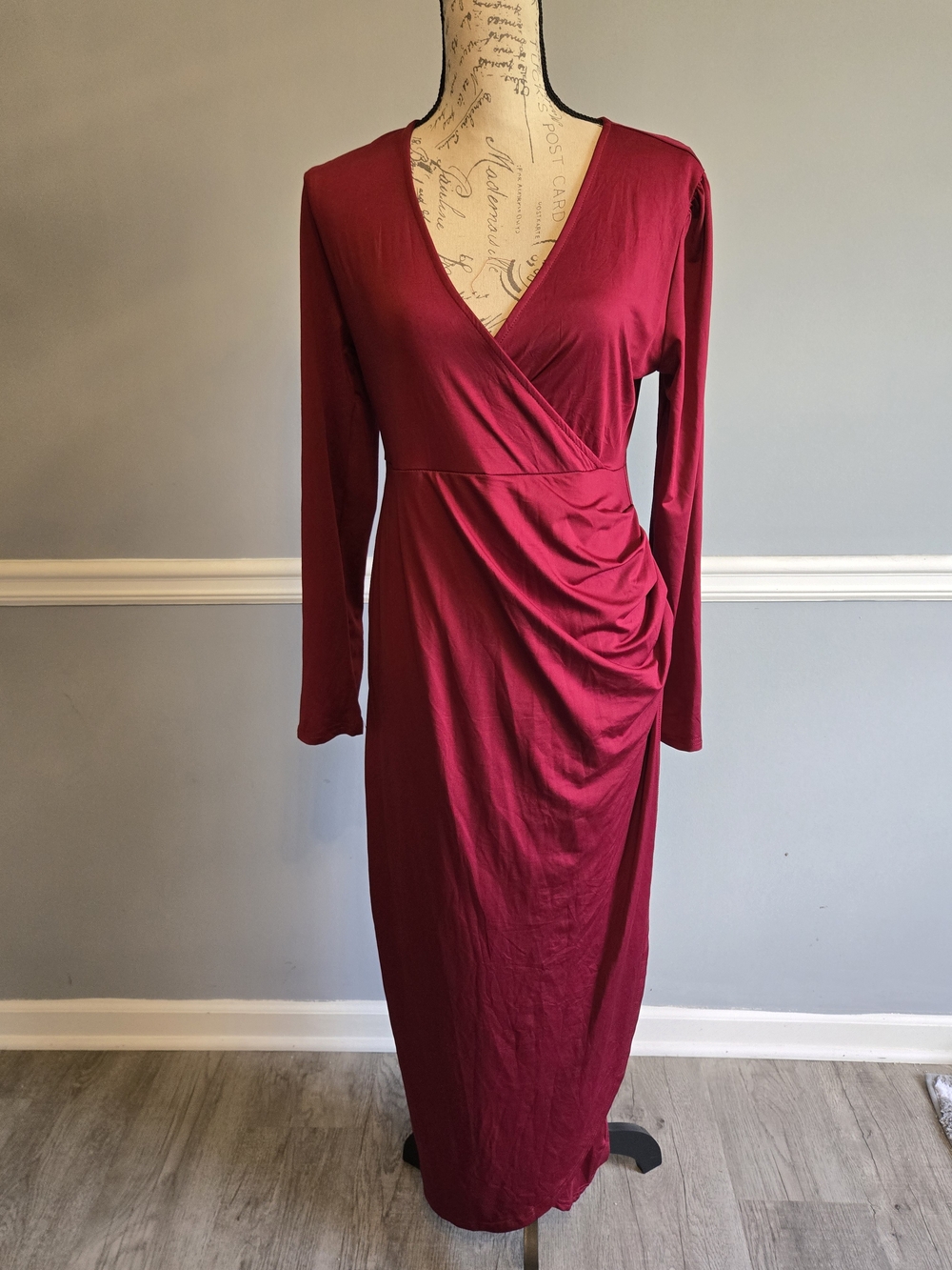 Women’s Wrap-Style Long Sleeve Midi Dress in Burgundy